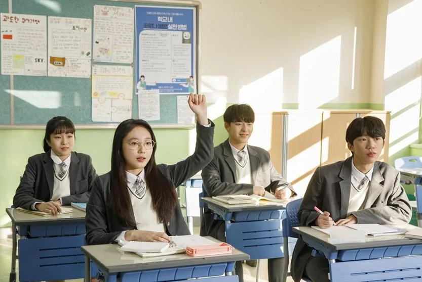 교실에 모인 학생들