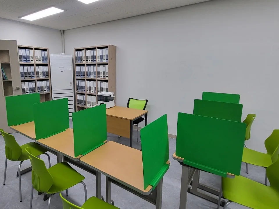 운정호수점 학습 공간